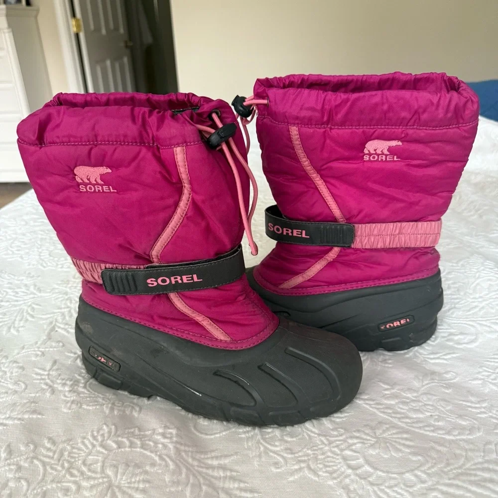 Sorel pink winter